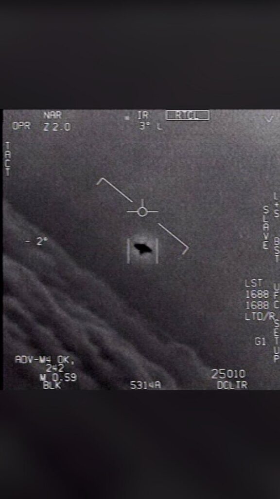 UAP U.S. Navy Footage (Gimbal / Tic Tac) | [Búsqueda Específica]: UAP U.S. Navy Footage (Gimbal / Tic Tac)